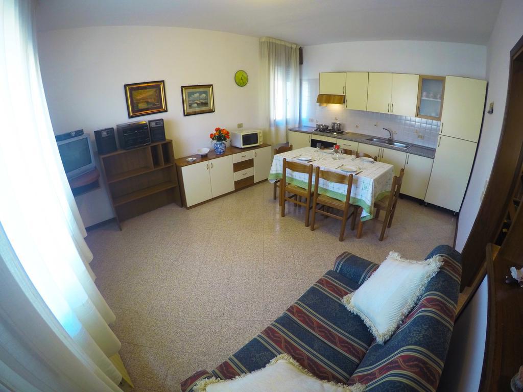 Caorle Economy Apartments Δωμάτιο φωτογραφία